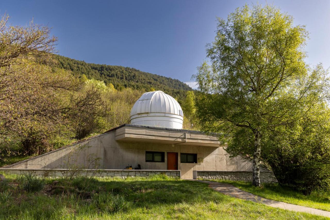 Monnatura Pirineus Son Del Pi Buitenkant foto