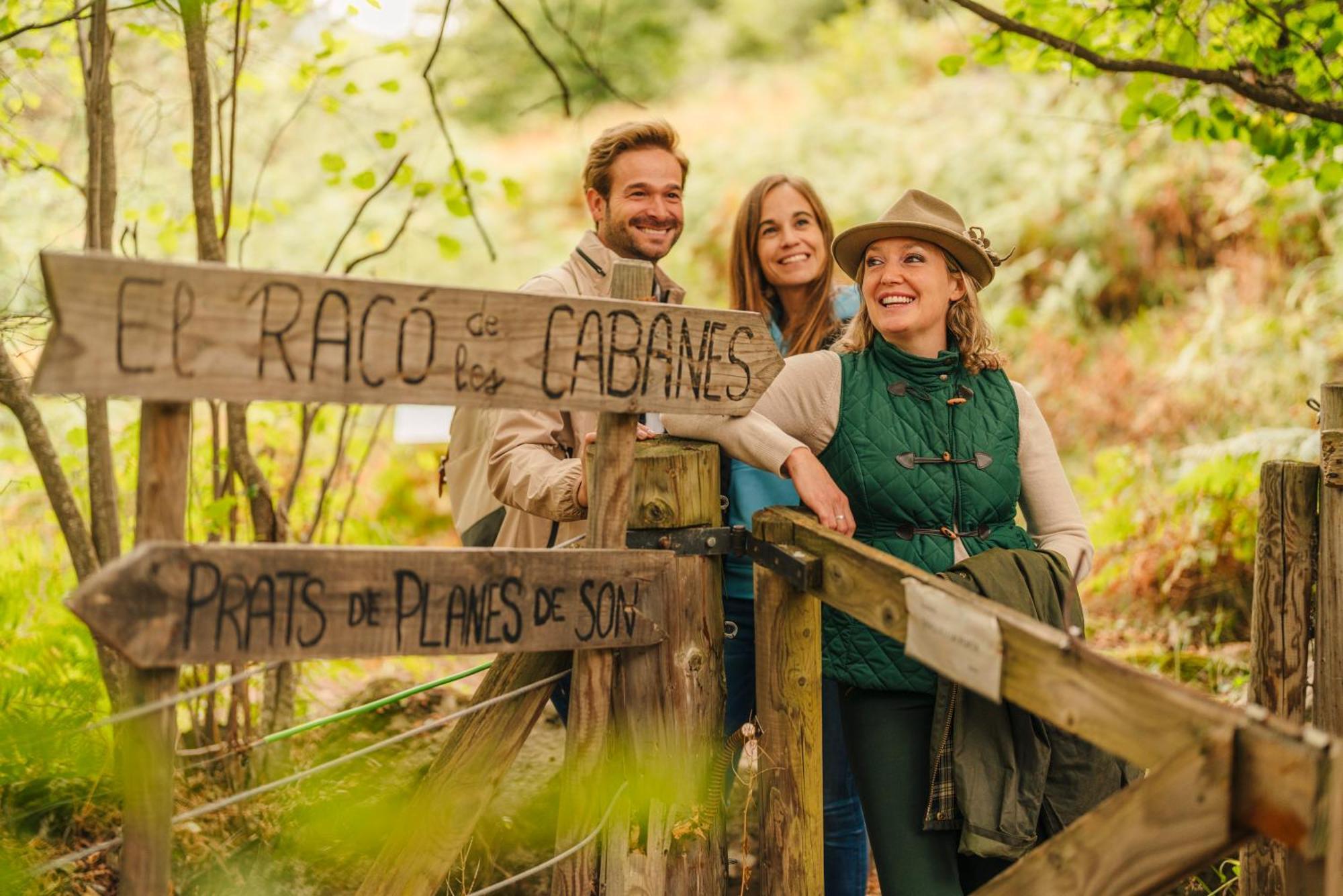 Monnatura Pirineus Son Del Pi Buitenkant foto